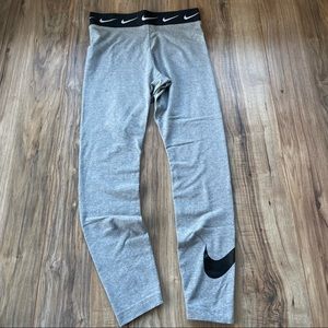 Nike leggings